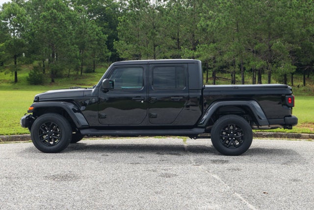 2023 Jeep Gladiator Sport S