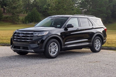 2025 Ford Explorer Active