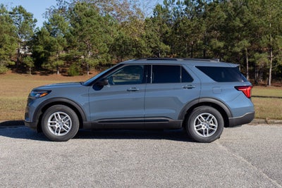 2026 Ford Explorer Active (200A)