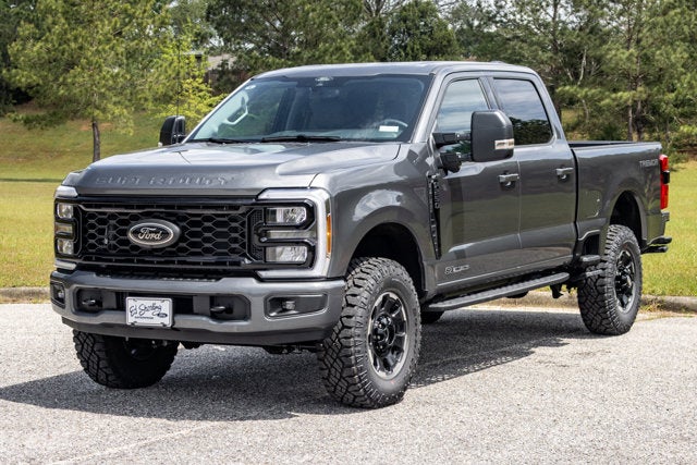 2026 Ford Super Duty F-250 SRW XLT