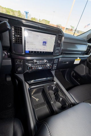 2026 Ford Super Duty F-350 SRW LARIAT