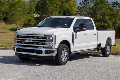 2026 Ford Super Duty F-350 SRW LARIAT