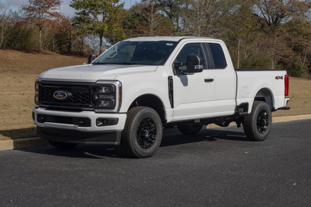 2026 Ford Super Duty F-350 SRW XL