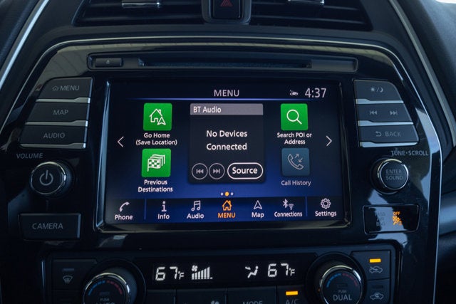 2023 Nissan Maxima SR