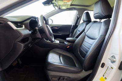 2020 Toyota RAV4 XLE Premium