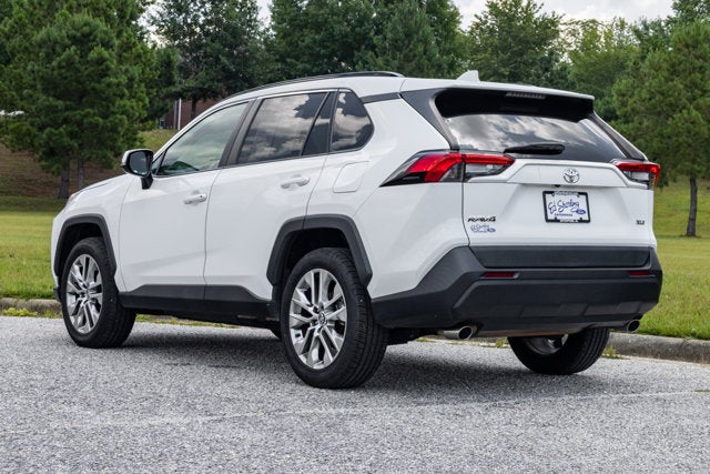 2020 Toyota RAV4 XLE Premium