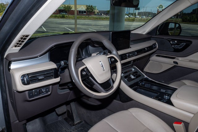 2023 Lincoln Aviator Standard