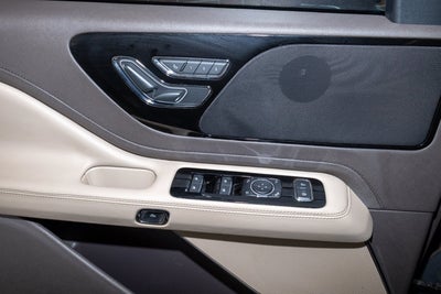 2023 Lincoln Aviator Standard