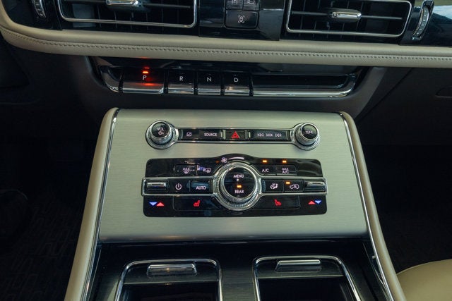 2023 Lincoln Aviator Standard