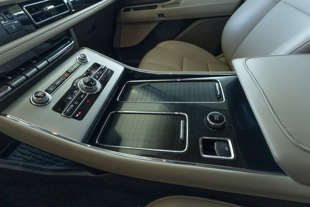 2023 Lincoln Aviator Standard