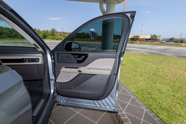 2023 Lincoln Aviator Standard