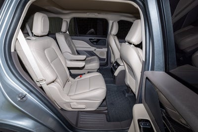 2023 Lincoln Aviator Standard