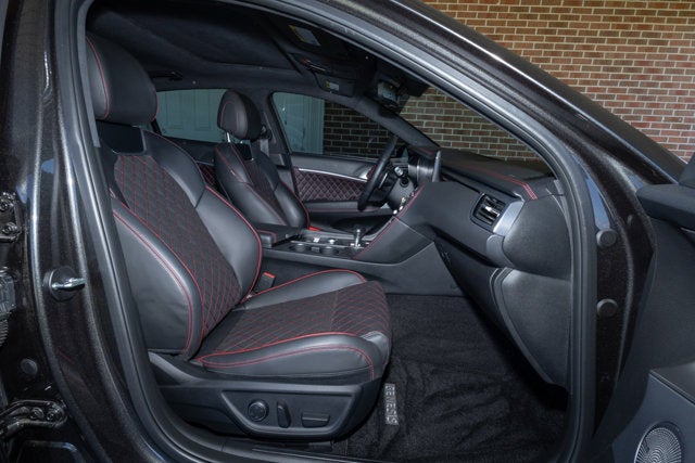 2024 Genesis G70 3.3T Sport Advanced